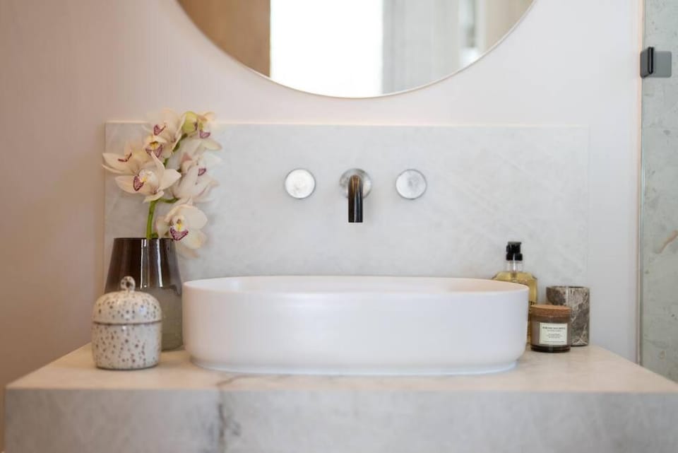 The Olive Cottage in Constantia Apartment in Cape Town