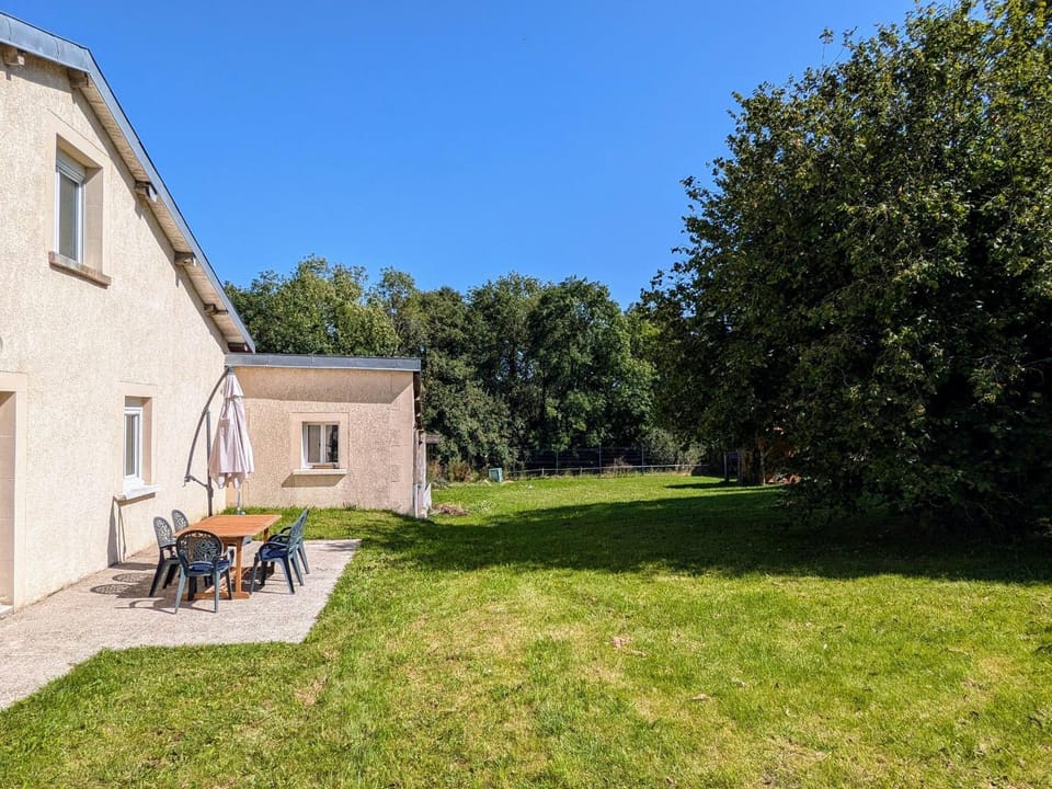 Maison plain pied avec jardin clos à Longchamps - FR-1-585-137 House in Grand Est