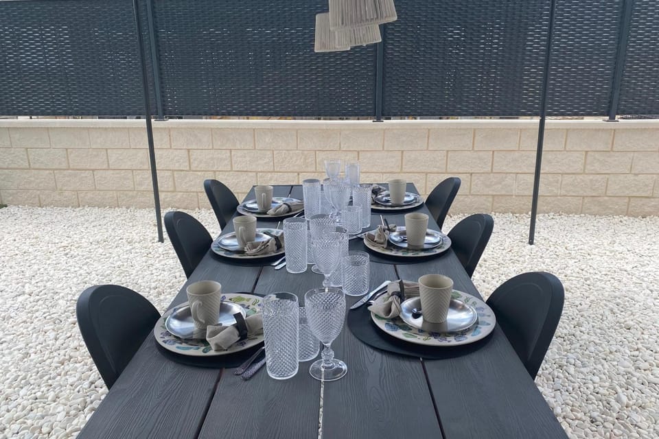Patio, Day