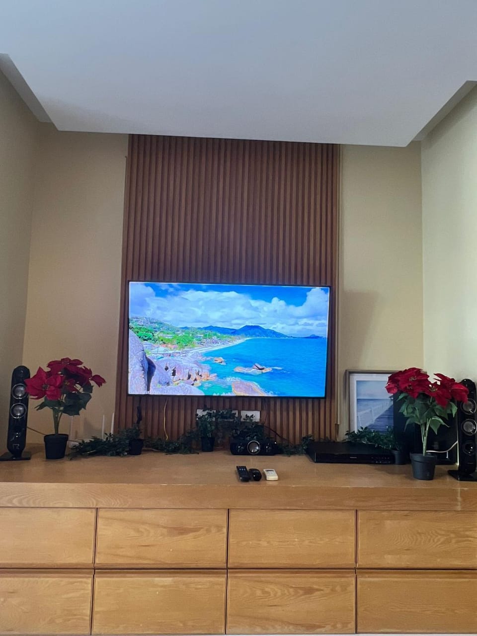 Communal lounge/ TV room, TV and multimedia, Evening entertainment