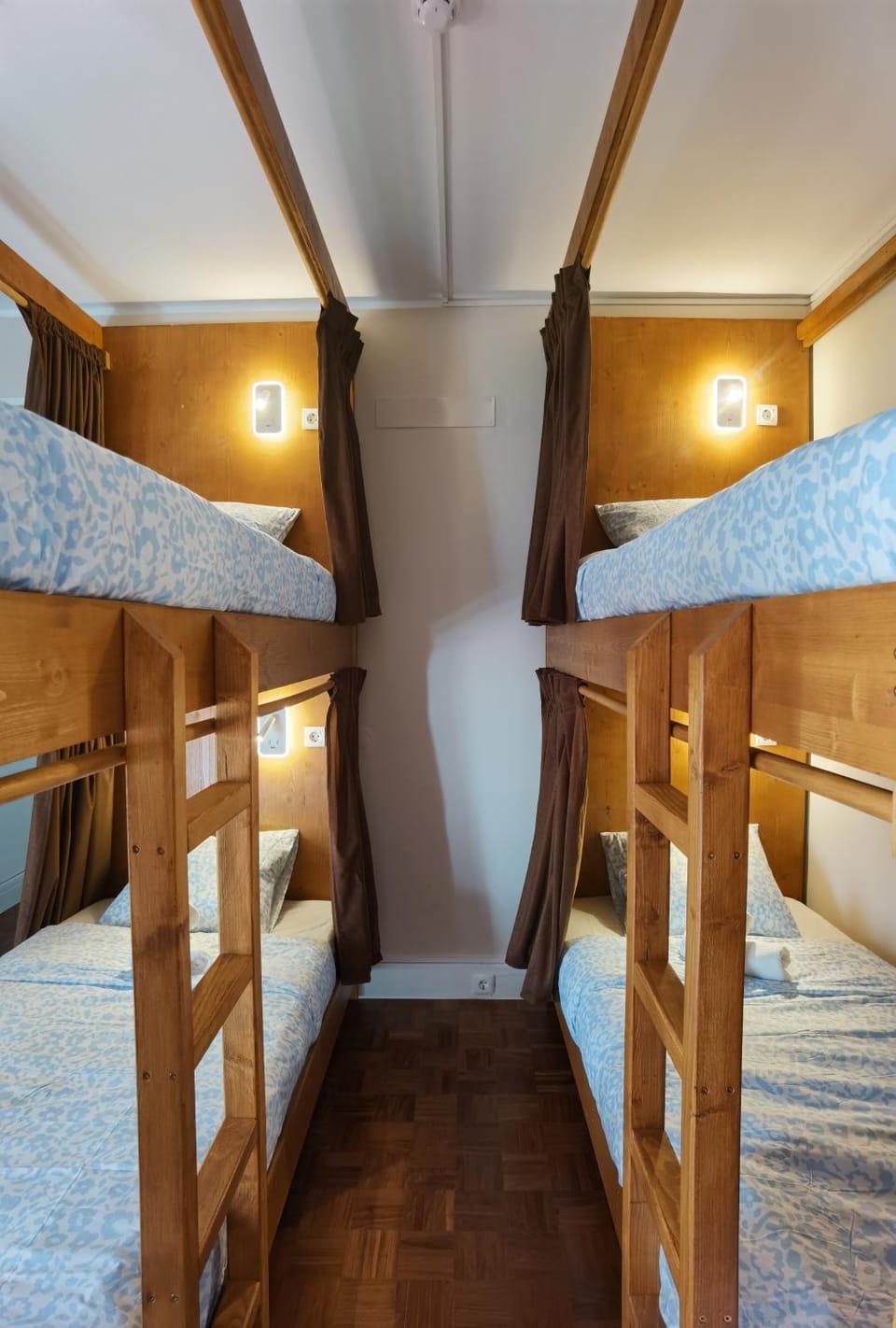 bunk bed