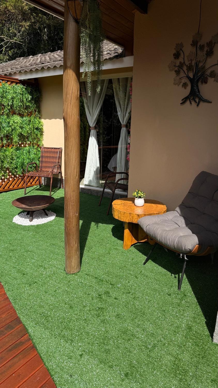 Patio, Spring, Garden, Seating area, Garden view