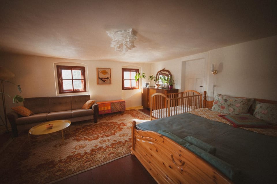 Bed, Bedroom, children, young children, cot, Family