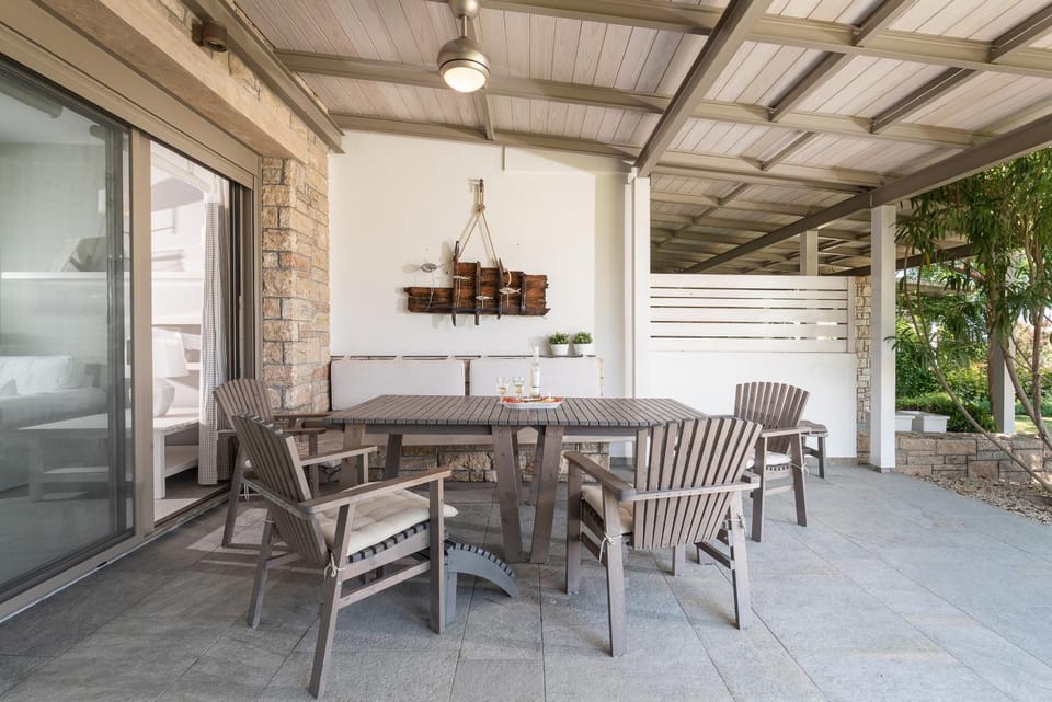 Balcony/Terrace, Dining area
