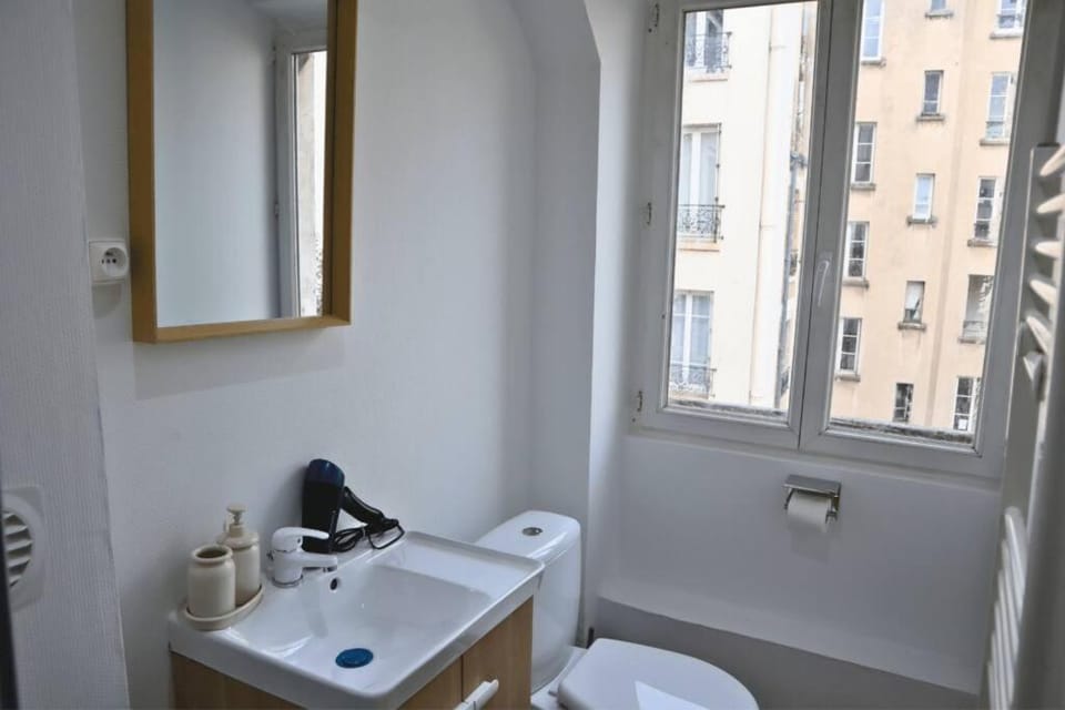 Charmant Appartement à Paris 2P Apartment in Paris