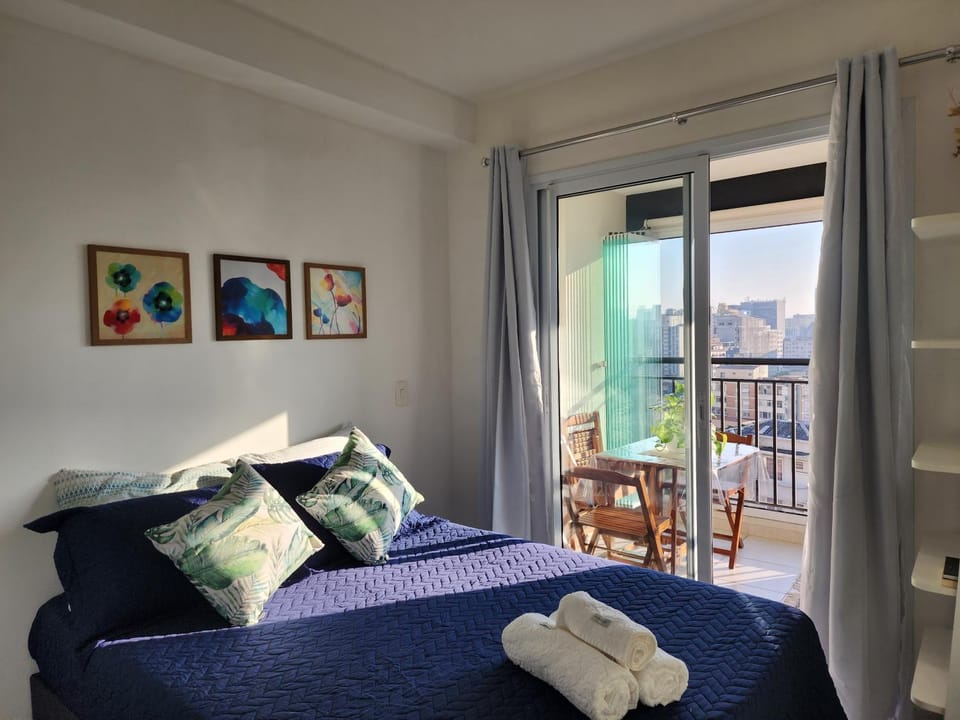 Bed, Natural landscape, View (from property/room), Balcony/Terrace, Photo of the whole room, Bedroom, towels