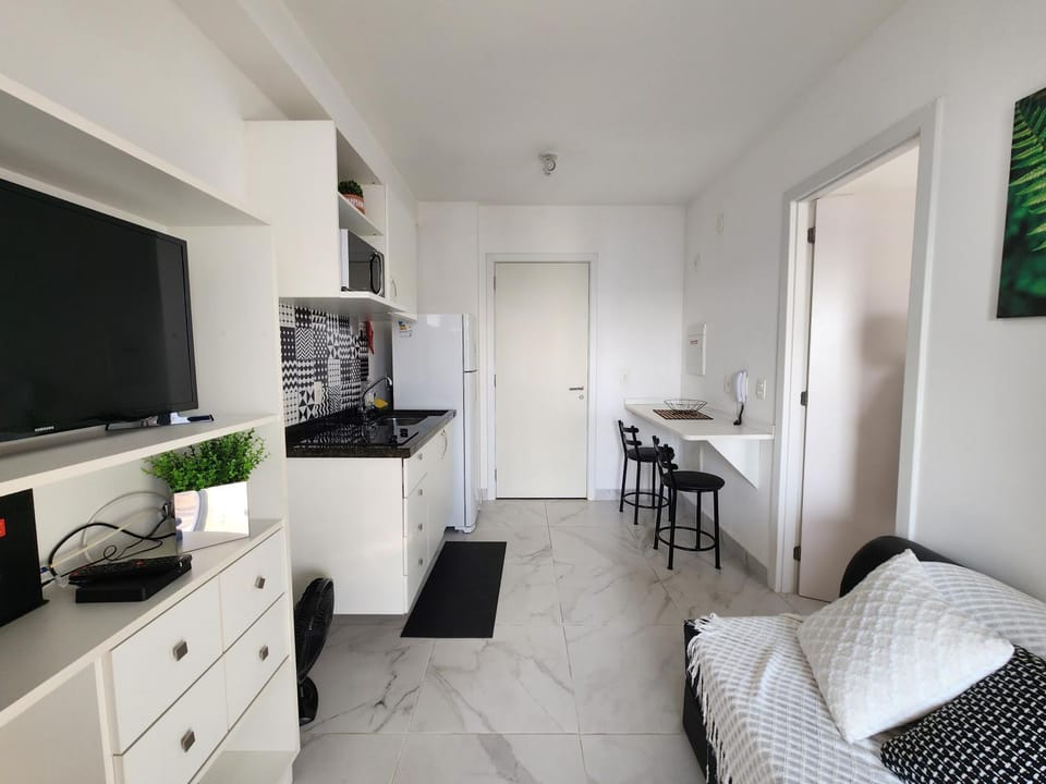 FLAT COMPLETO no METRÔ SANTA CECILIA com PISCINA - SAUNA - GARAGEM Apartment in Sao Paulo City