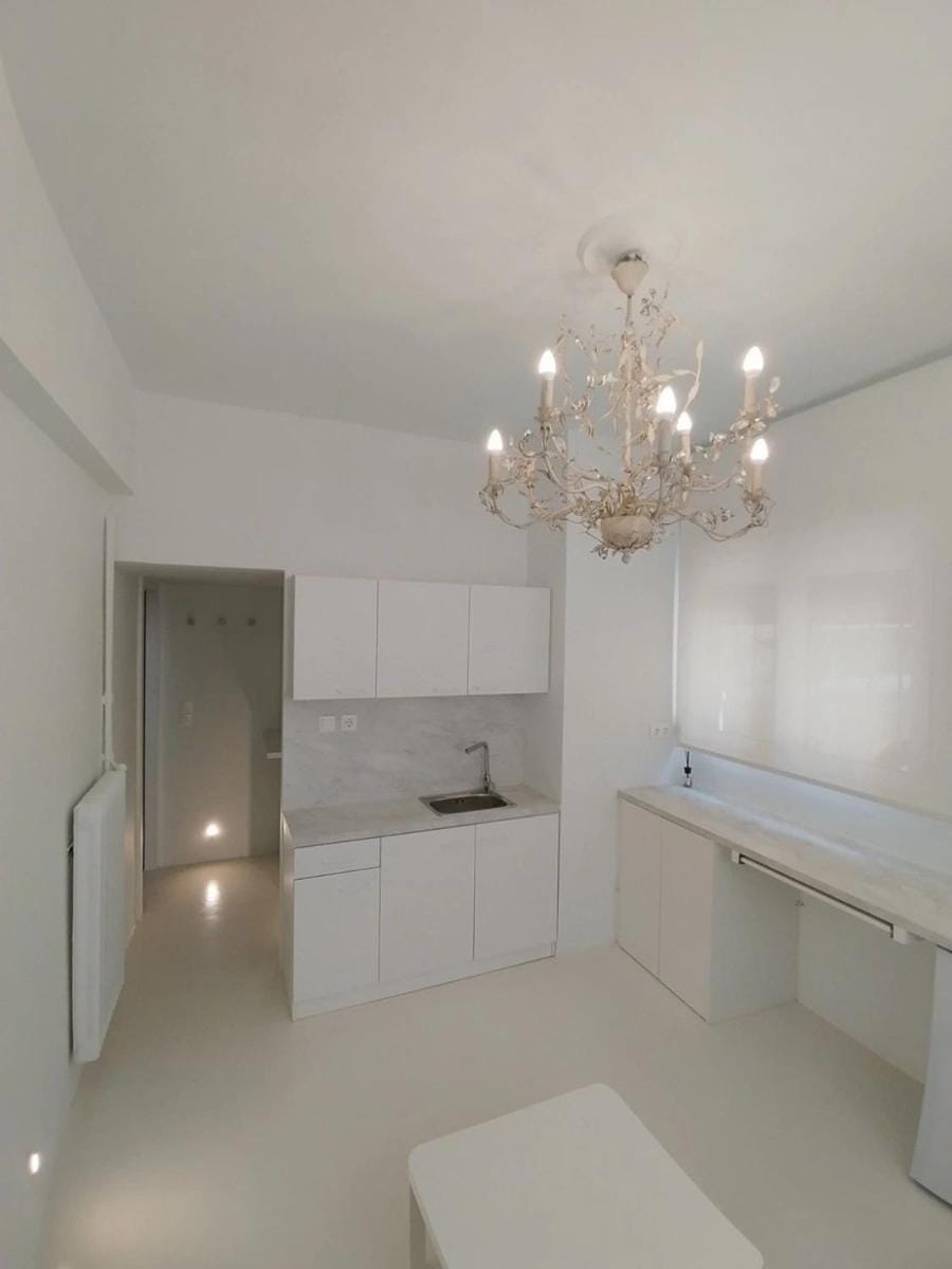 AMG Stylish Small Apartment in Pagkrati Close to Metro Apartment in Athens