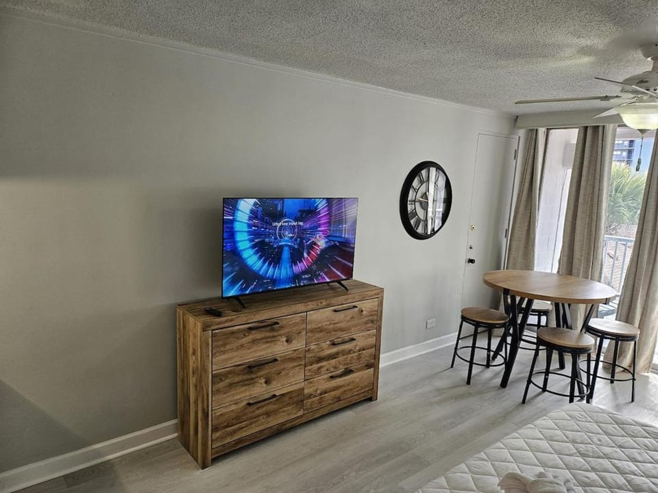 SJ30 Cozy studio close to the beach Apartment in Myrtle Beach