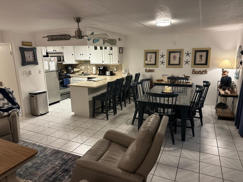 Captain's Quarters Apartment in Ocean City