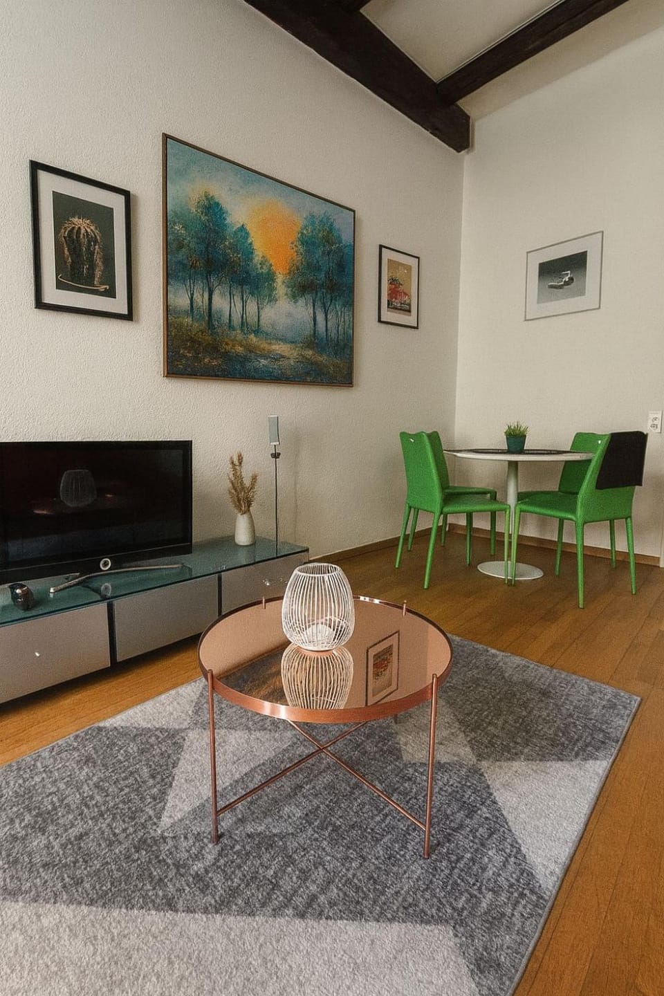 Zentral und komfortabel an der Kathedrale Apartment in Fribourg