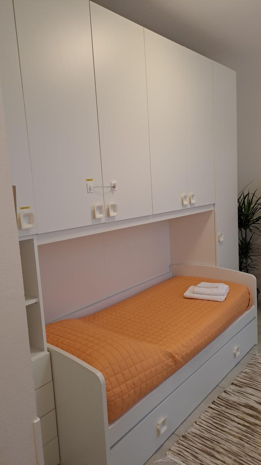 Bed, Bedroom, wardrobe