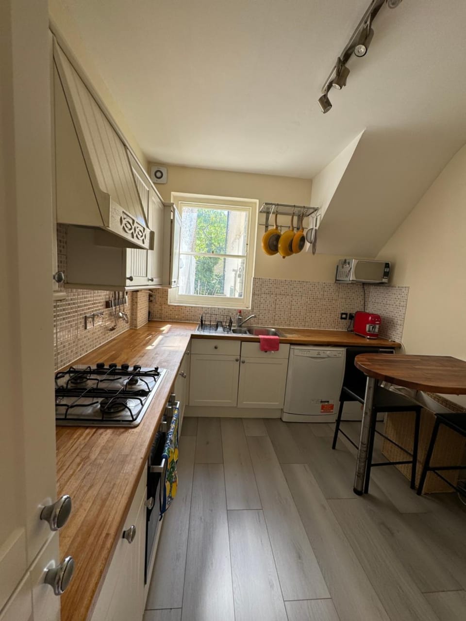 A beautiful room with a private garden Vacation rental in City of Westminster