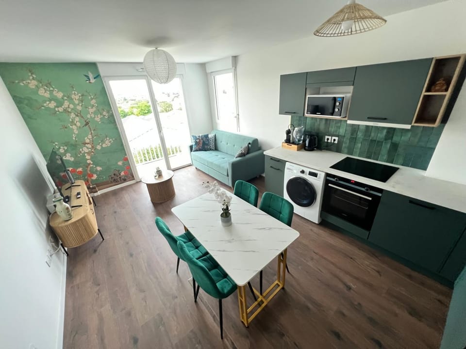 L'Asian - New T2 proche gare Apartment in Vitry-sur-Seine