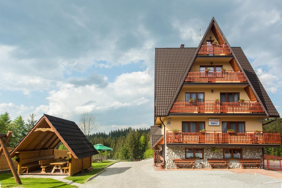 Property building, Day