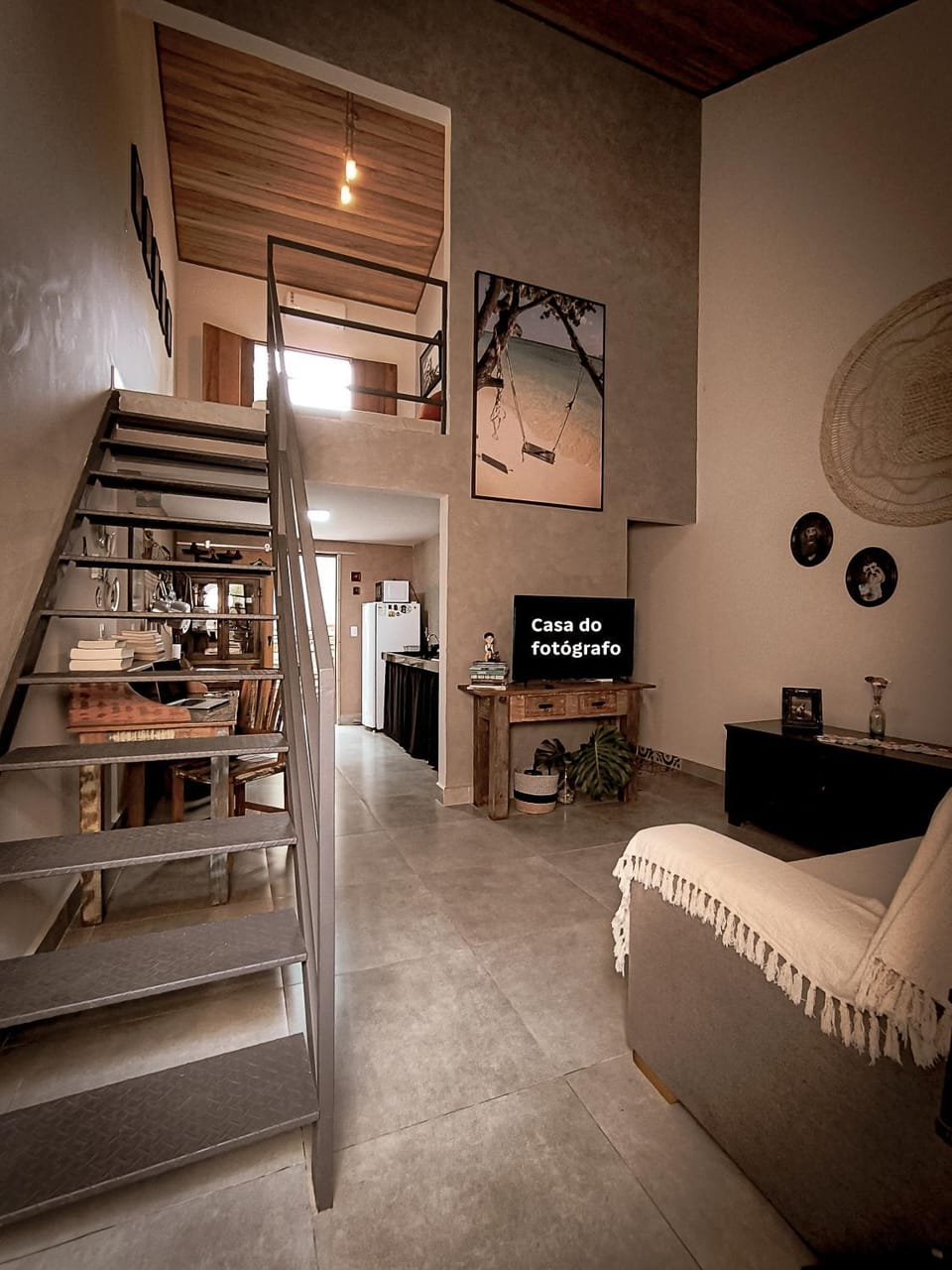Communal lounge/ TV room, TV and multimedia, Living room, Dining area