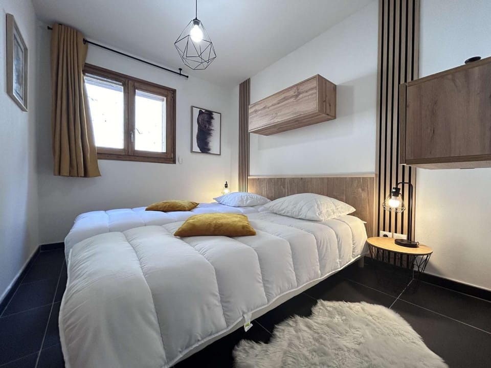 Appartement lumineux 2 chambres avec terrasse et garage privé à Briançon - FR-1-330C-144 Apartment in Briançon