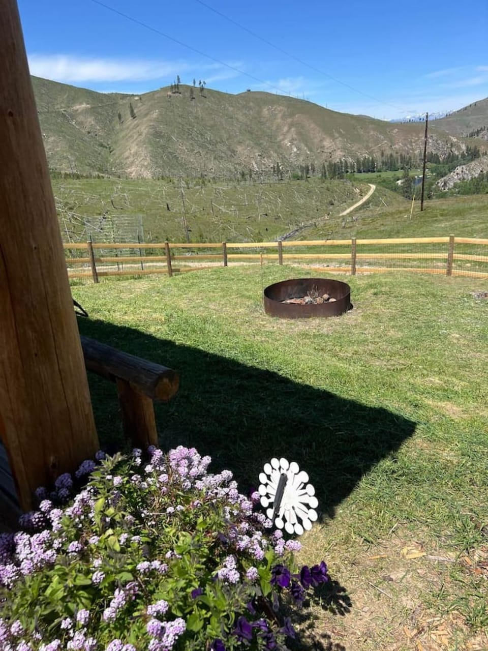 Cozy Cabin Oxen-Le-Fields Montana Cabin in Salmon River