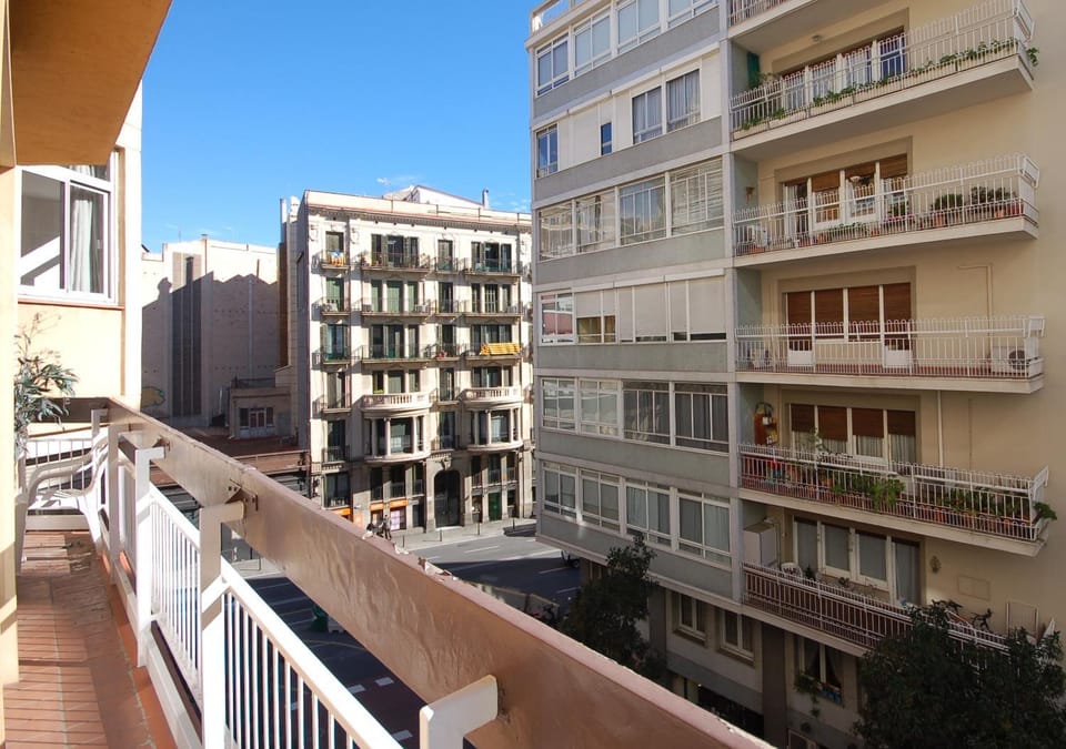 Property building, Balcony/Terrace, City view