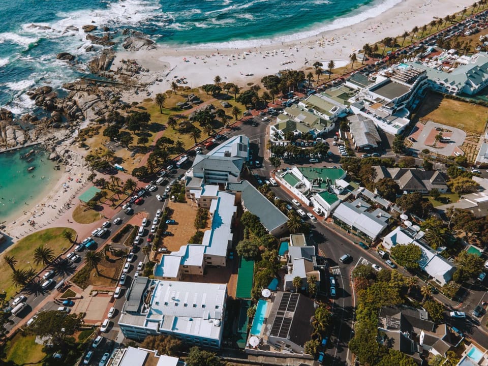 Neighbourhood, Natural landscape, Bird's eye view, Beach, Location