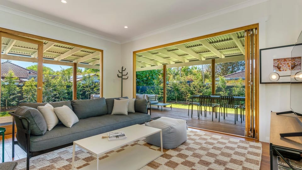 TV and multimedia, Balcony/Terrace, Living room