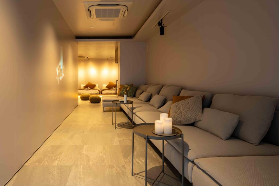 KUTSUROGI SAUNA and STAY Apartment in Kanagawa Prefecture
