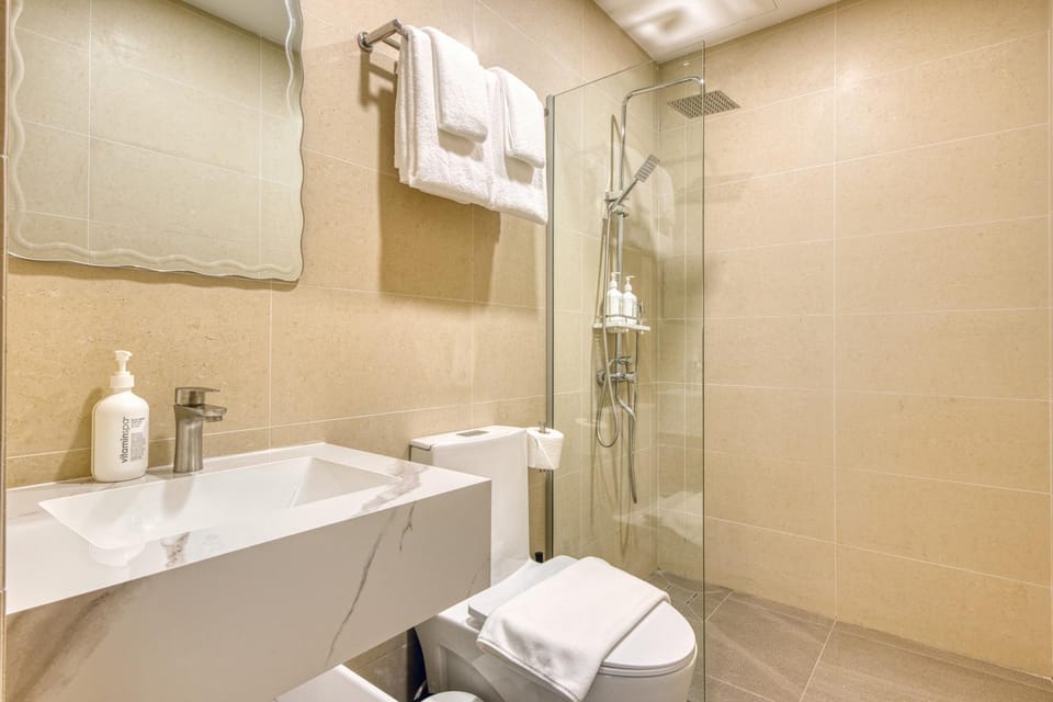 Shower, Bathroom, bidet