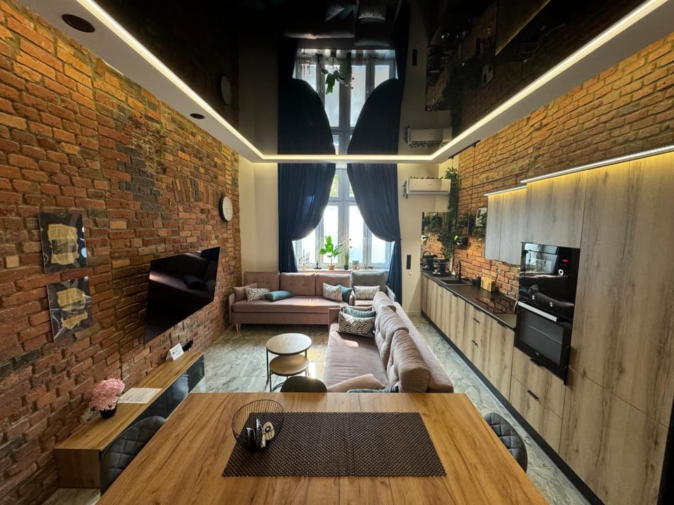 Coffee/tea facilities, Kitchen or kitchenette, Living room, Photo of the whole room, Seating area, Dining area, minibar, pet friendly