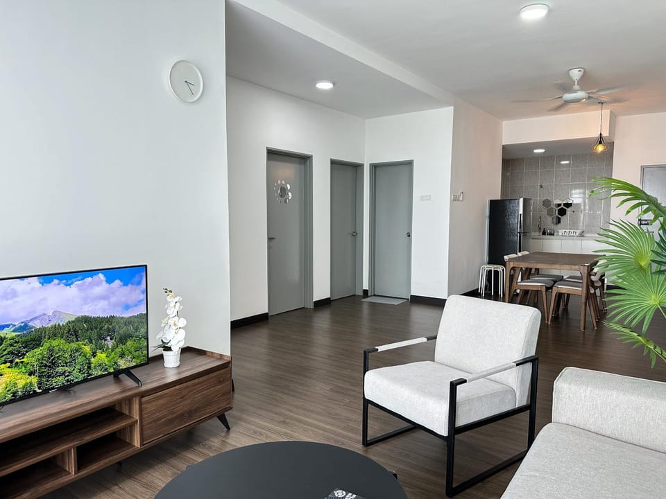 Kajang 3-Bedroom for 6 Pax - Mart & F&B Onsite Apartment in Negeri Sembilan, Malaysia
