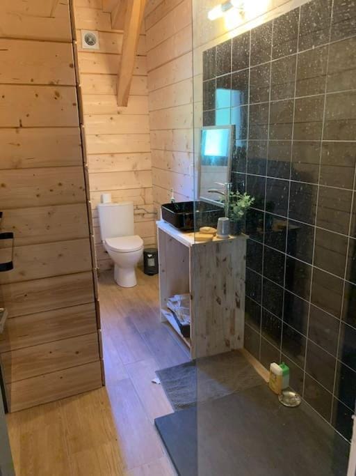 Casa Lenha, Maison en bois avec 1 petit bassin House in Soustons