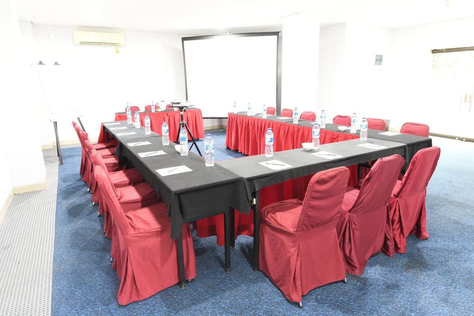 Meeting/conference room