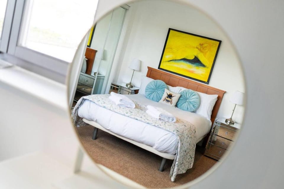 Twin Bridges Apartment in Dundee