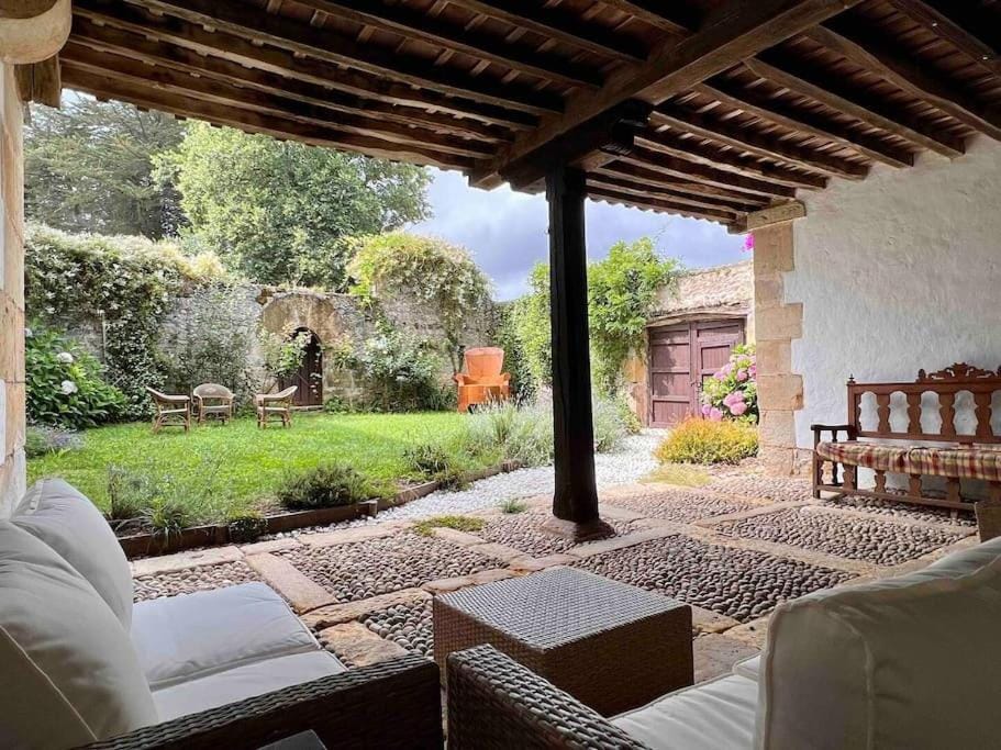 Casona con encanto, siglo XVIII Villa in Western coast of Cantabria