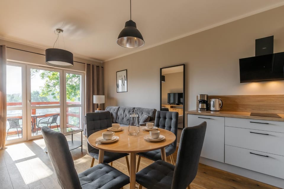 Kitchen or kitchenette, Living room, Seating area