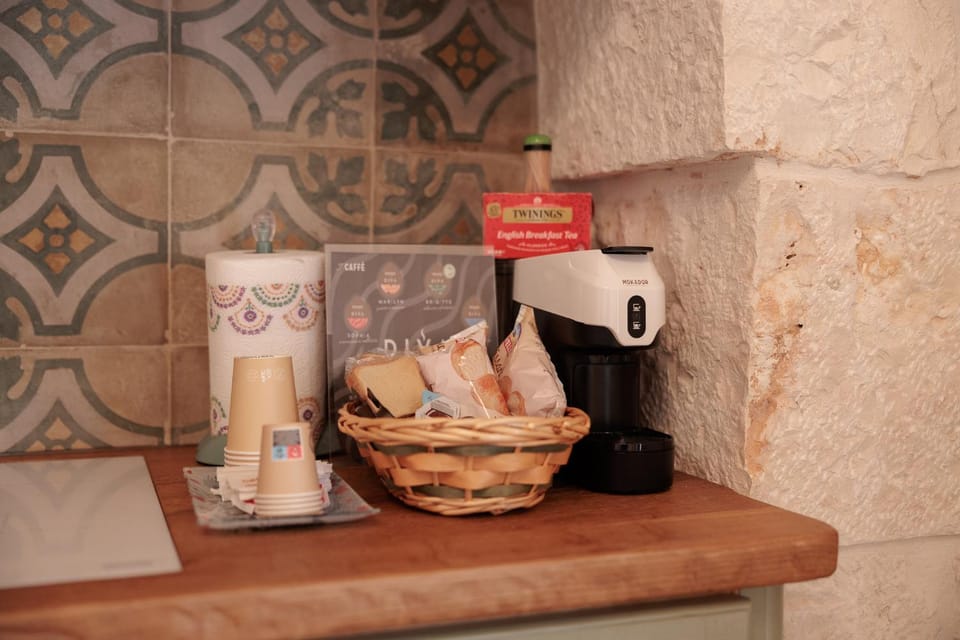 Coffee/tea facilities