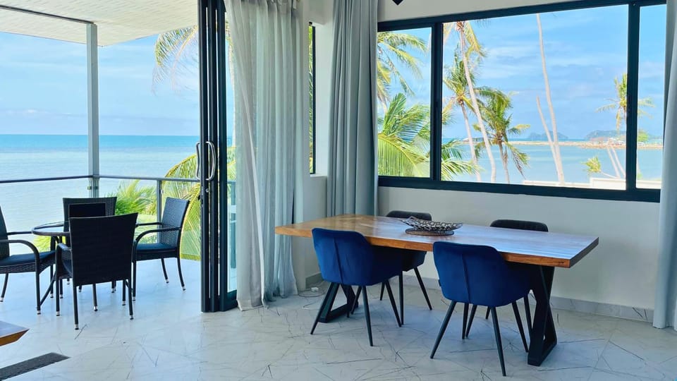 Dining area, Sea view