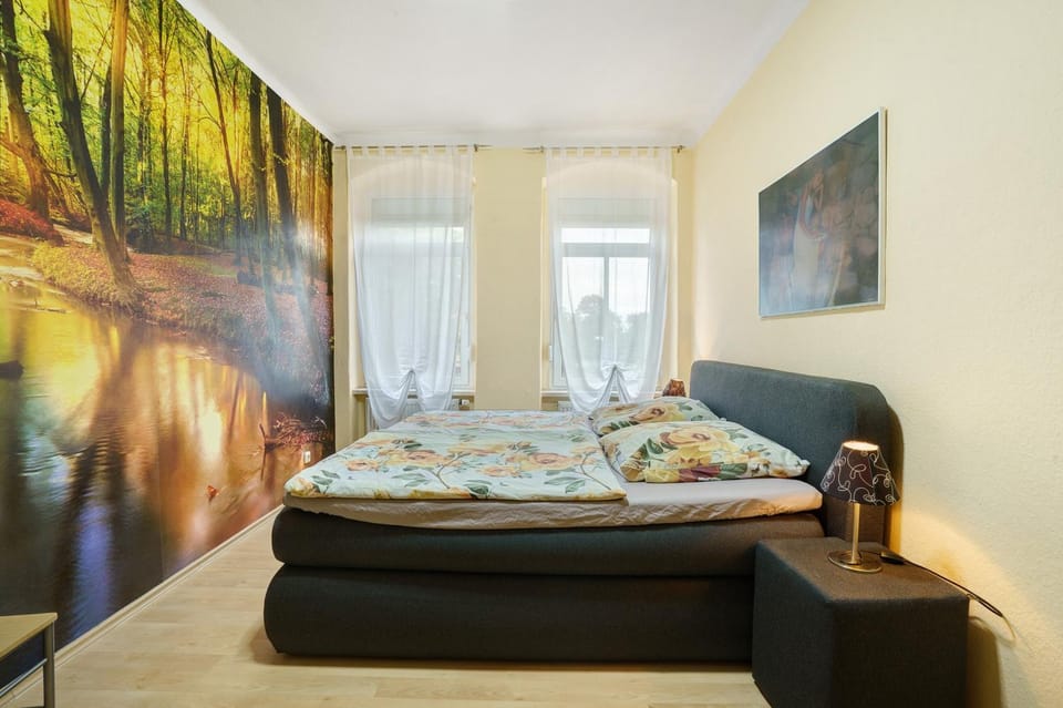 Living room, Bedroom