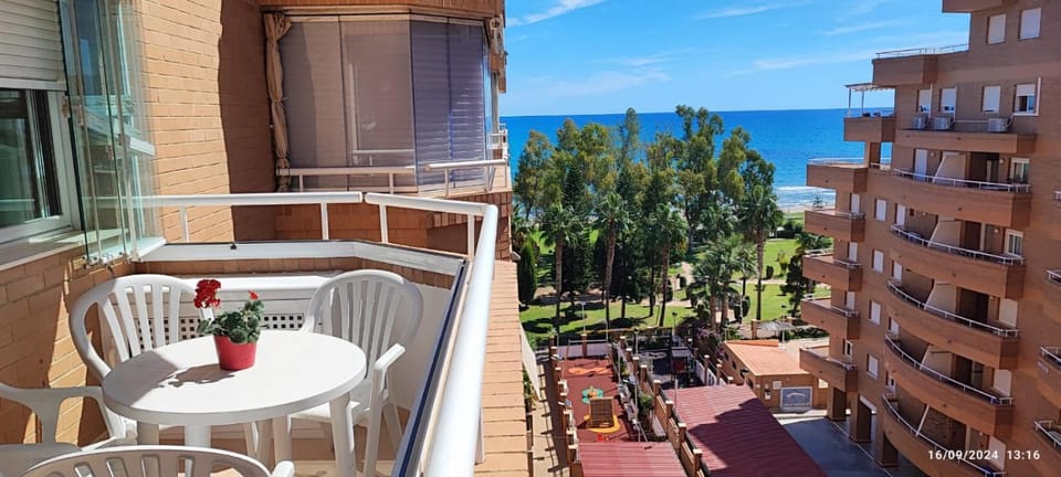 CM63-Costa Marina III World, Excelente-SERVHOUSE Apartment in Valencian Community