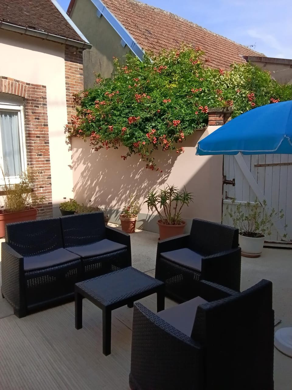 Patio, Inner courtyard view