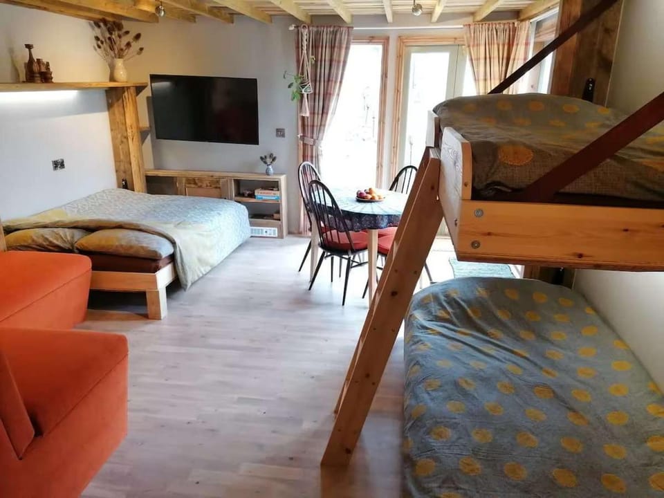 Stone Moor Lodge Justin's Peak District Base Camp House in Sheffield