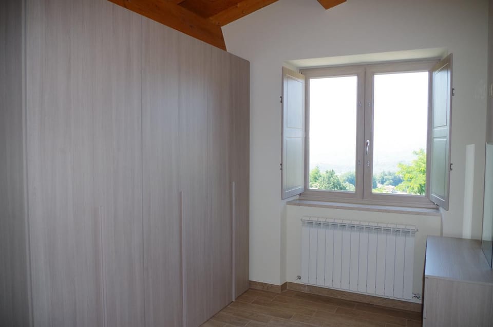 Bedroom, wardrobe