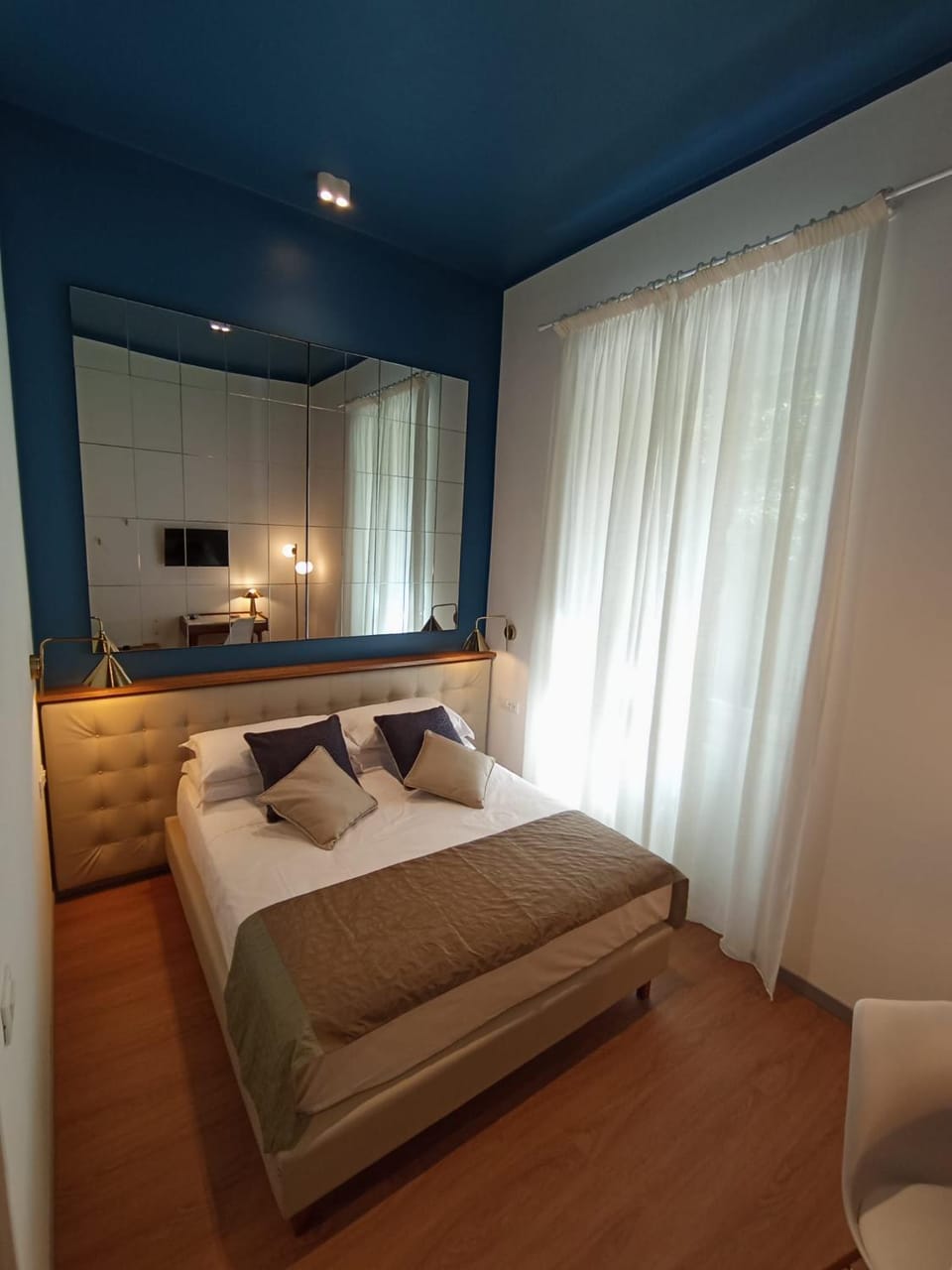 Trevi Monti House Bed and Breakfast in Rome