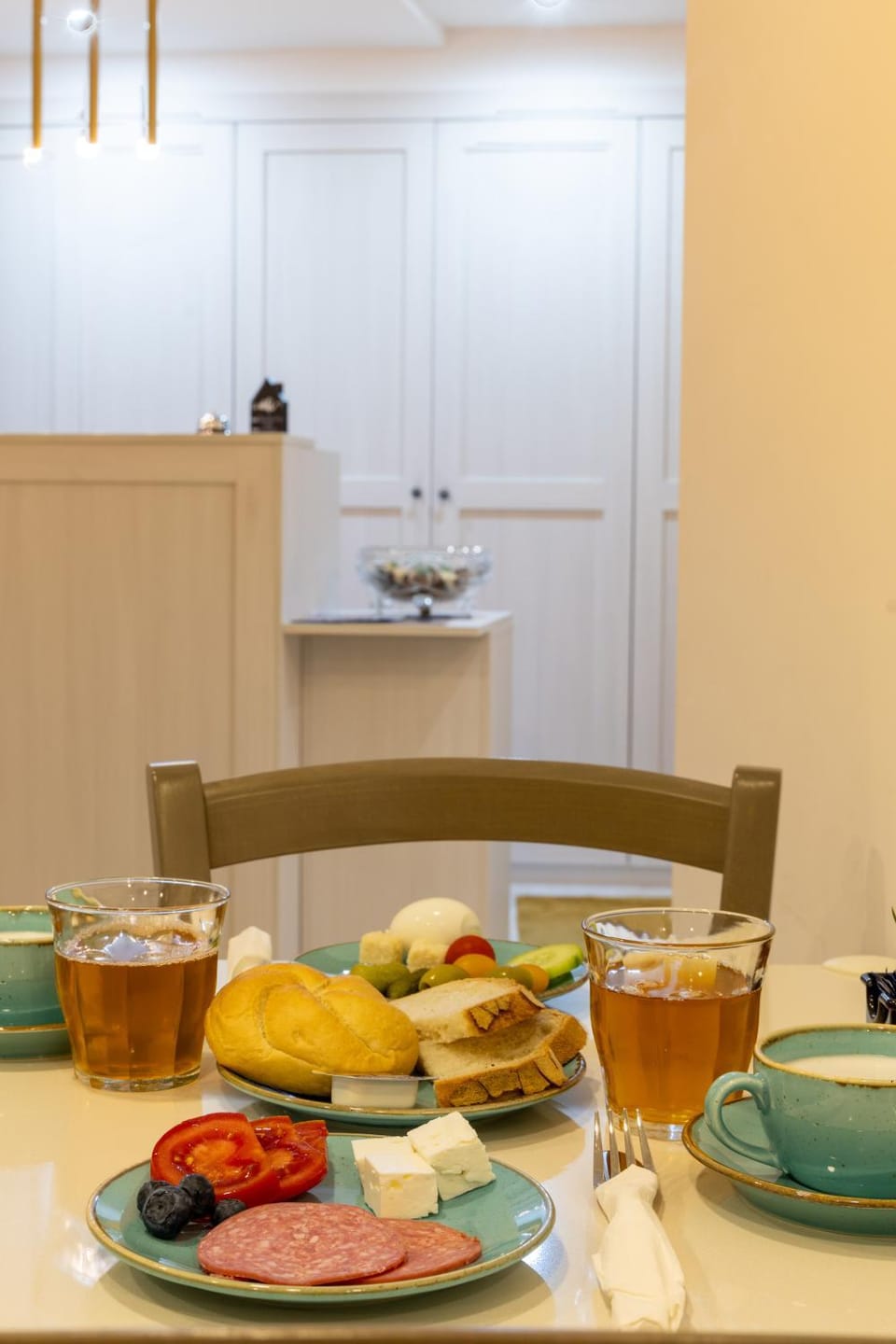 Food and drinks, Food, Breakfast, Continental breakfast
