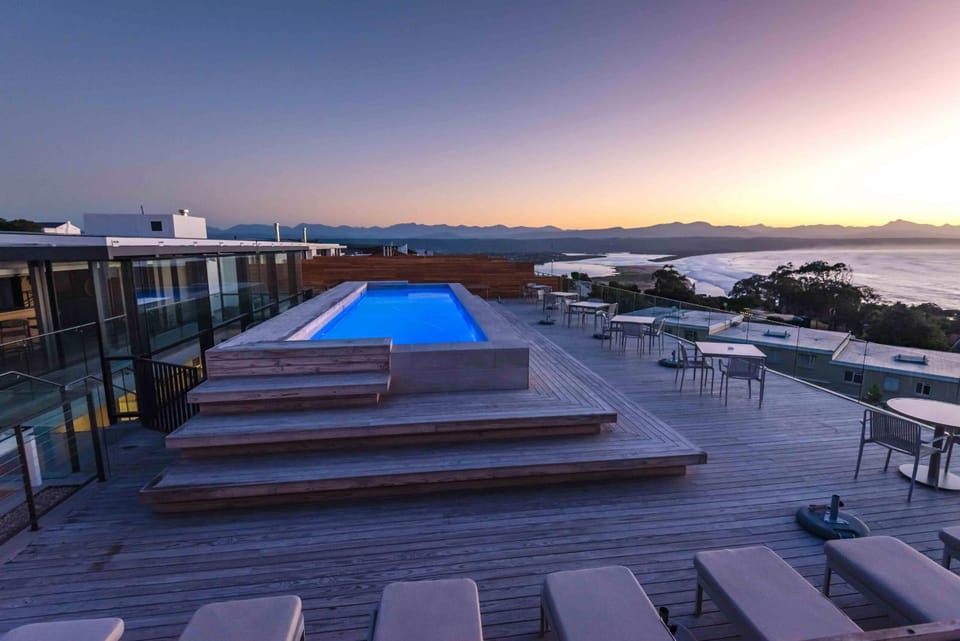 Balcony/Terrace, Swimming pool