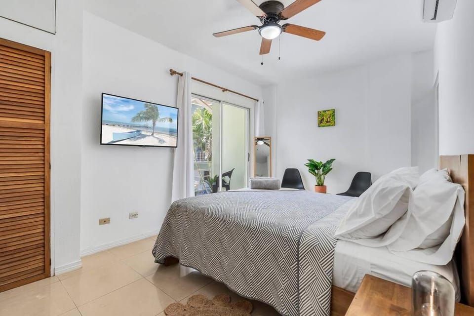 VVII2 2 bdrm with ensuite bathrms in centre of town Apartment in Tamarindo