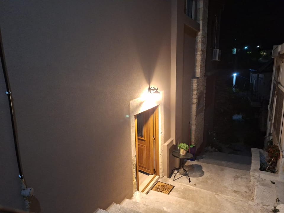 Gold Queen Apartment Apartment in Crete Region