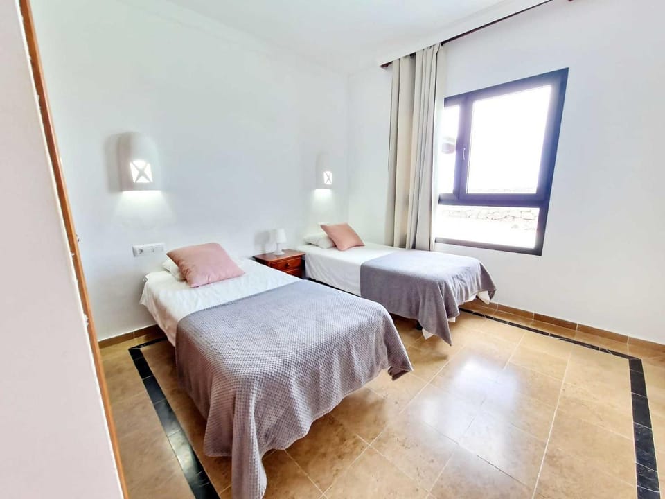 Casa Vacacional Anna, piscina privada climatizada House in Playa Blanca