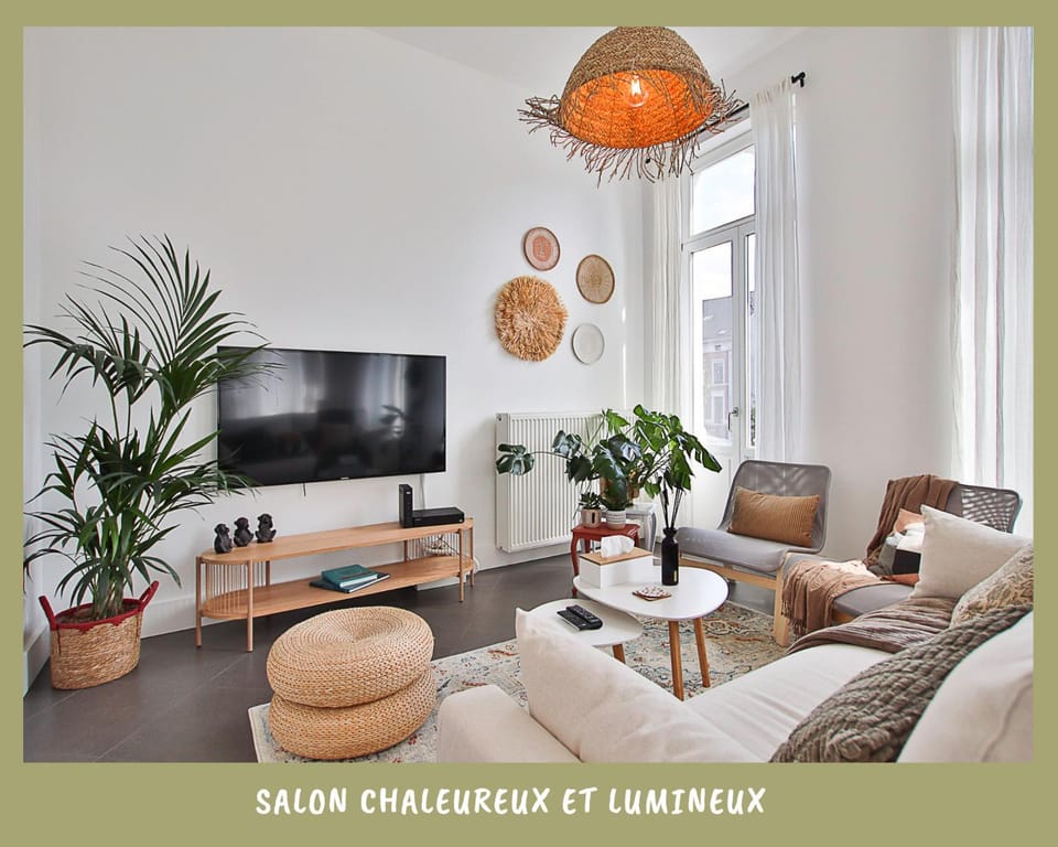 Communal lounge/ TV room, TV and multimedia, Living room, Seating area