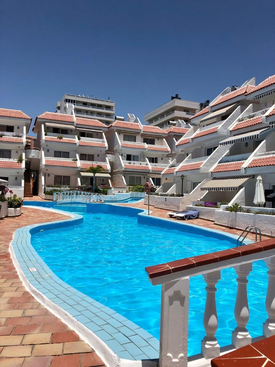 Property building, Pool view, Swimming pool