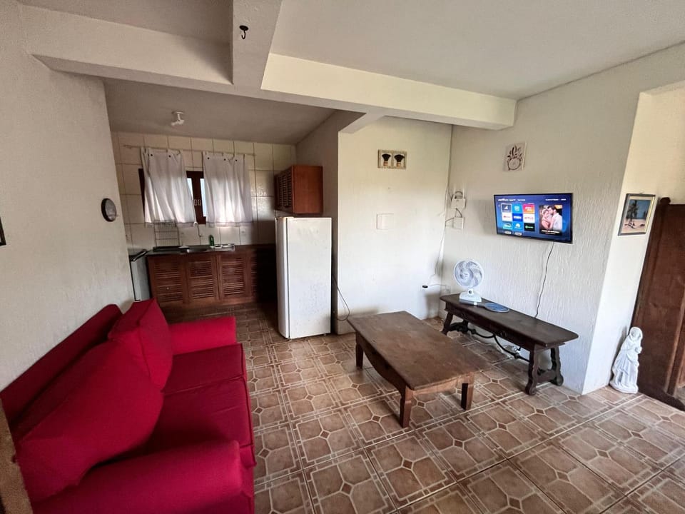 Communal lounge/ TV room, TV and multimedia, Kitchen or kitchenette, Living room, Seating area, Dining area, Evening entertainment